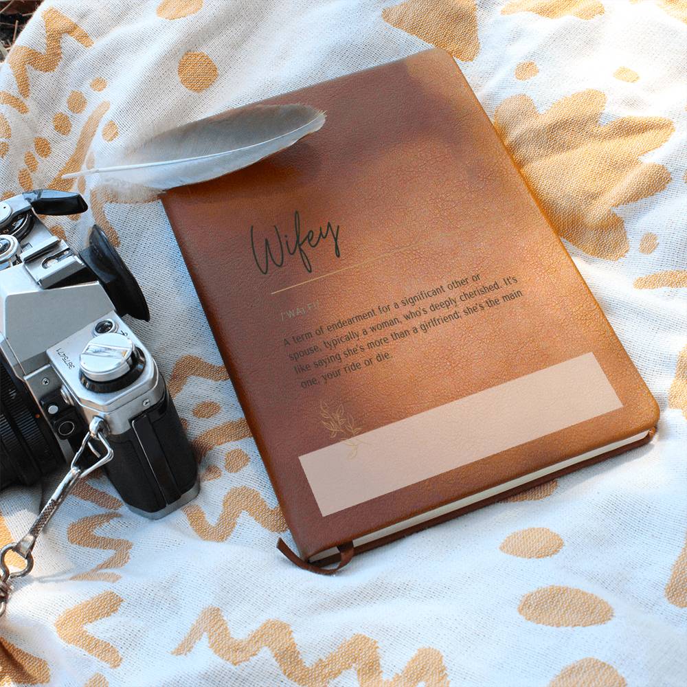 Wifey Wisdom: A Journal for Celebrating Love and Partnership